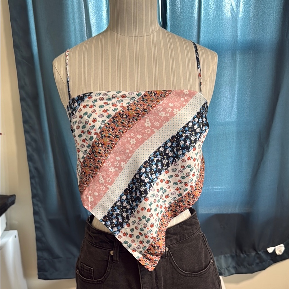 princess polly new wtags handkerchief top